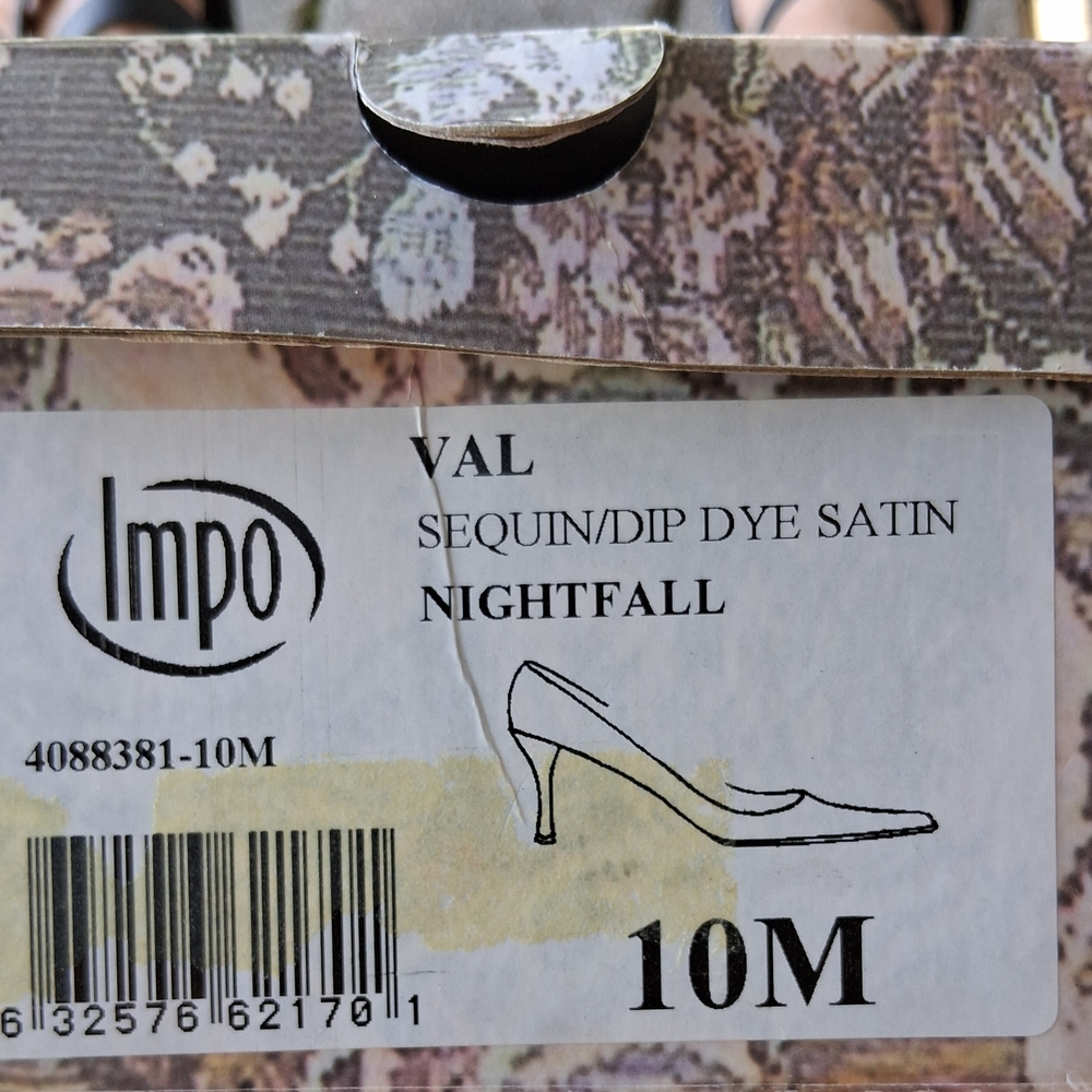 Impo Shimmering Silver Sequin Heels - Picture 4 of 8